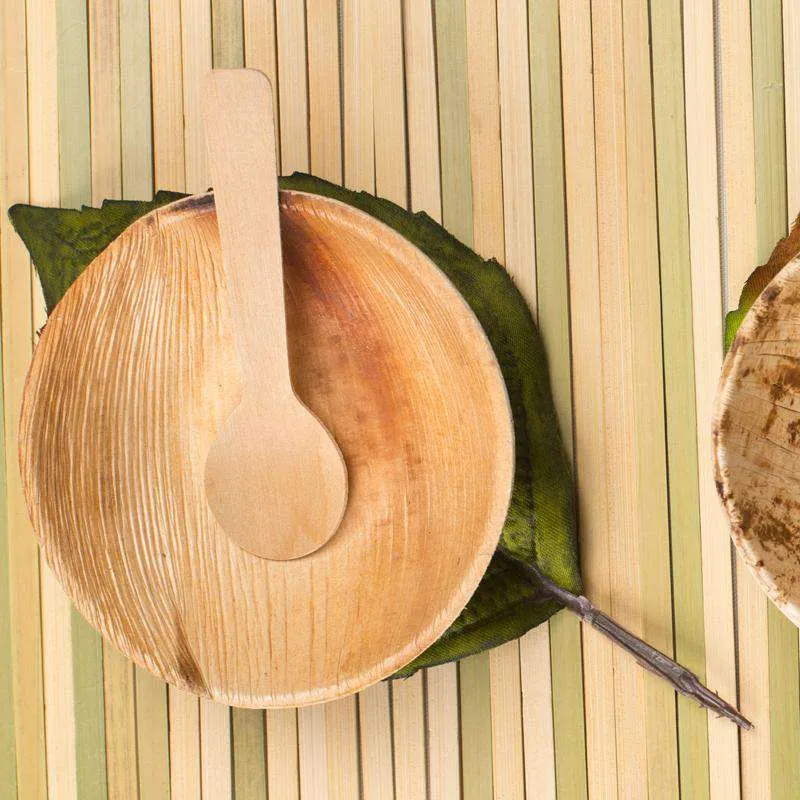 13 oz. Round Palm Leaf Eco Friendly Disposable Soup Bowls