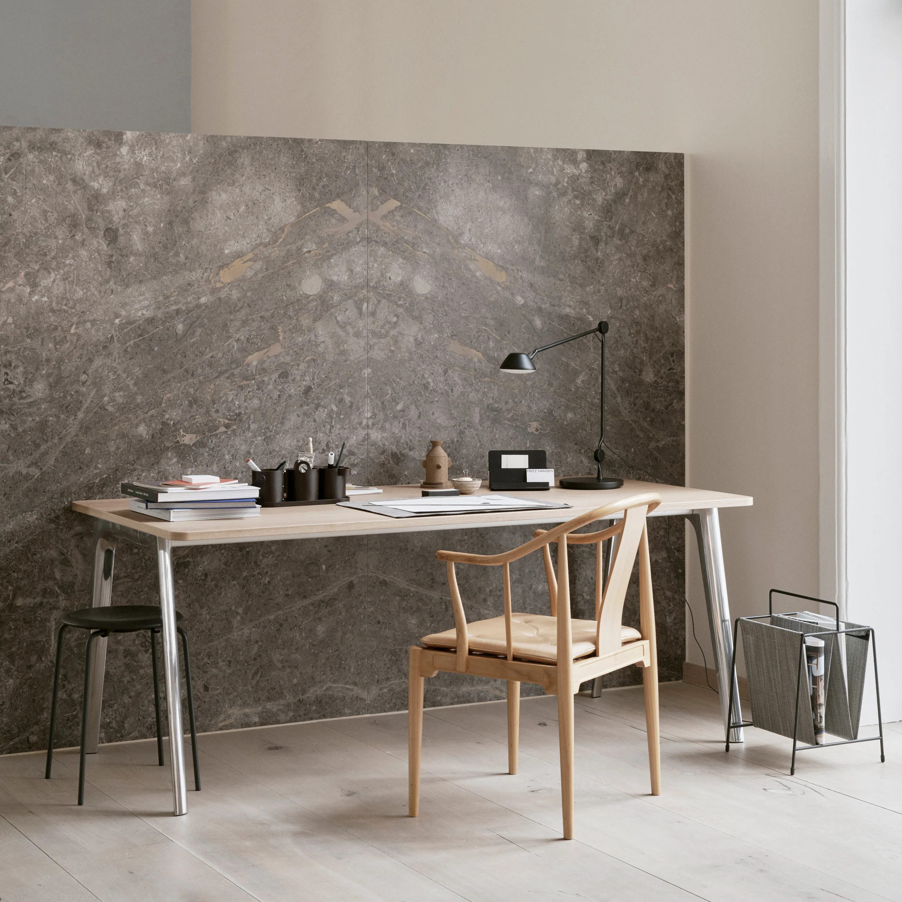 Fritz Hansen AQ01™ Table Lamp