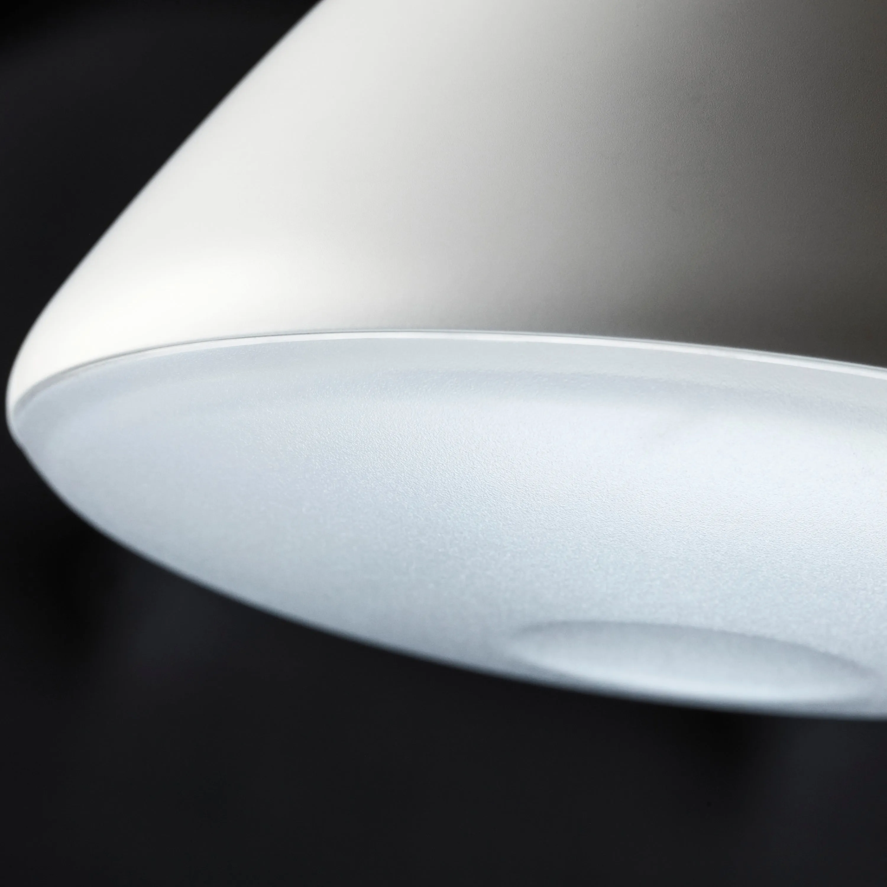 Fritz Hansen AQ01™ Table Lamp