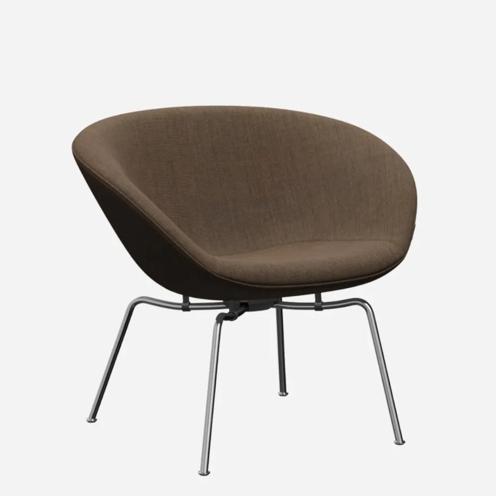 Fritz Hansen Pot™ Chair Upholstered