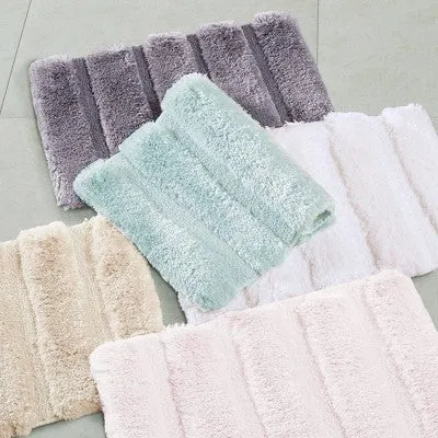 New - 17"x24" Tufted Pearl Channel Solid Bath Rug Blush