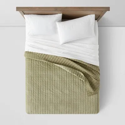 New - Full/Queen Channel Stitch Velvet Quilt Green - Threshold
