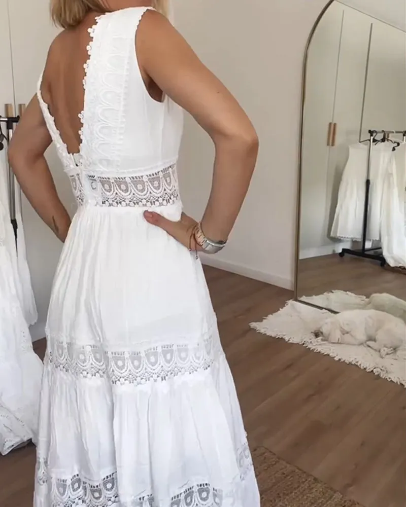 "Celebrity" V-neck lace dress Perfect For Special Events